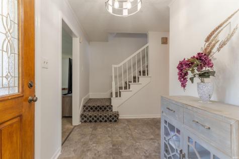208 Camden Court Evansville IN 47715