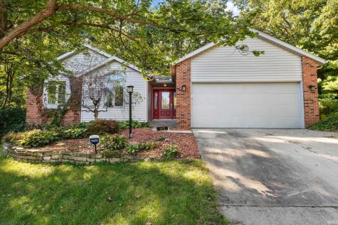 50715 Wimbledon Court South Bend IN 46637