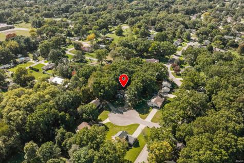 50715 Wimbledon Court South Bend IN 46637