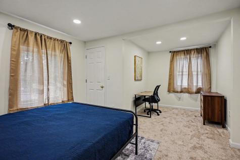 1237 Cedar Street South Bend IN 46617
