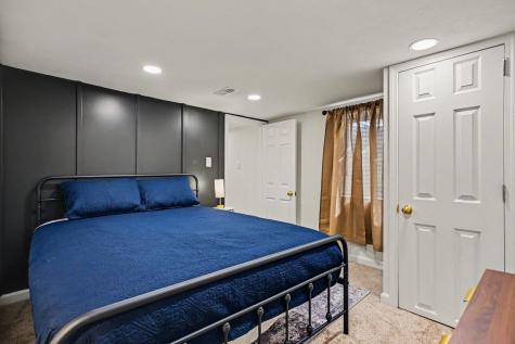 1237 Cedar Street South Bend IN 46617