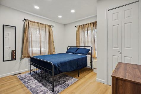 1237 Cedar Street South Bend IN 46617
