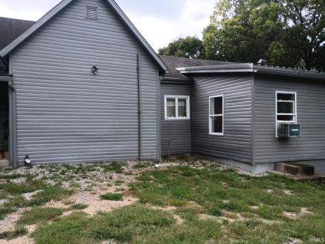 254 N Cold Springs Road Bloomfield IN 47424