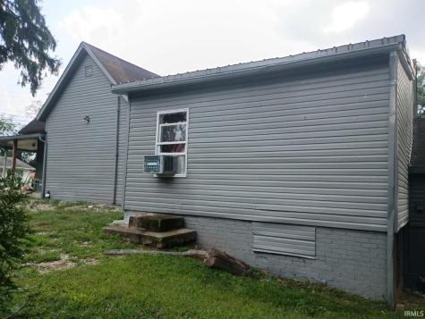 254 N Cold Springs Road Bloomfield IN 47424