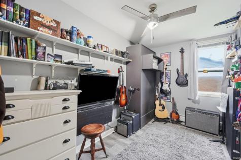 232 N 5th Street Parker City IN 47368