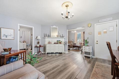 232 N 5th Street Parker City IN 47368