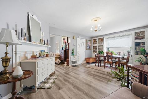 232 N 5th Street Parker City IN 47368