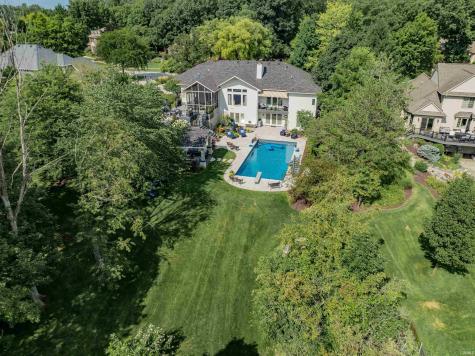 6328 Shady Creek Court Fort Wayne IN 46814
