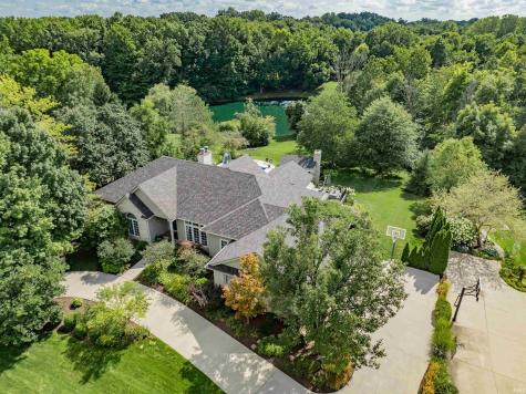 6328 Shady Creek Court Fort Wayne IN 46814