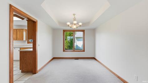 9327 Sugar Mill Drive Fort Wayne IN 46835