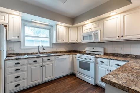 15707 Bluffton Road Fort Wayne IN 46819