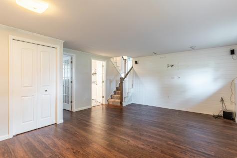 15707 Bluffton Road Fort Wayne IN 46819