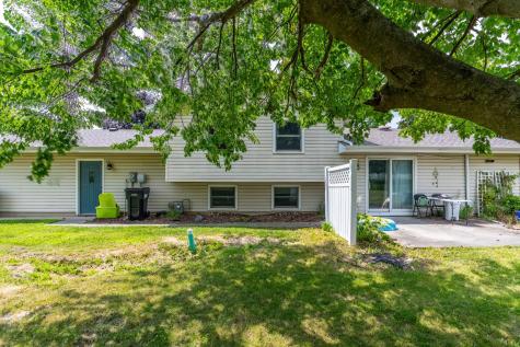 15707 Bluffton Road Fort Wayne IN 46819