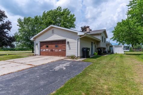 15707 Bluffton Road Fort Wayne IN 46819