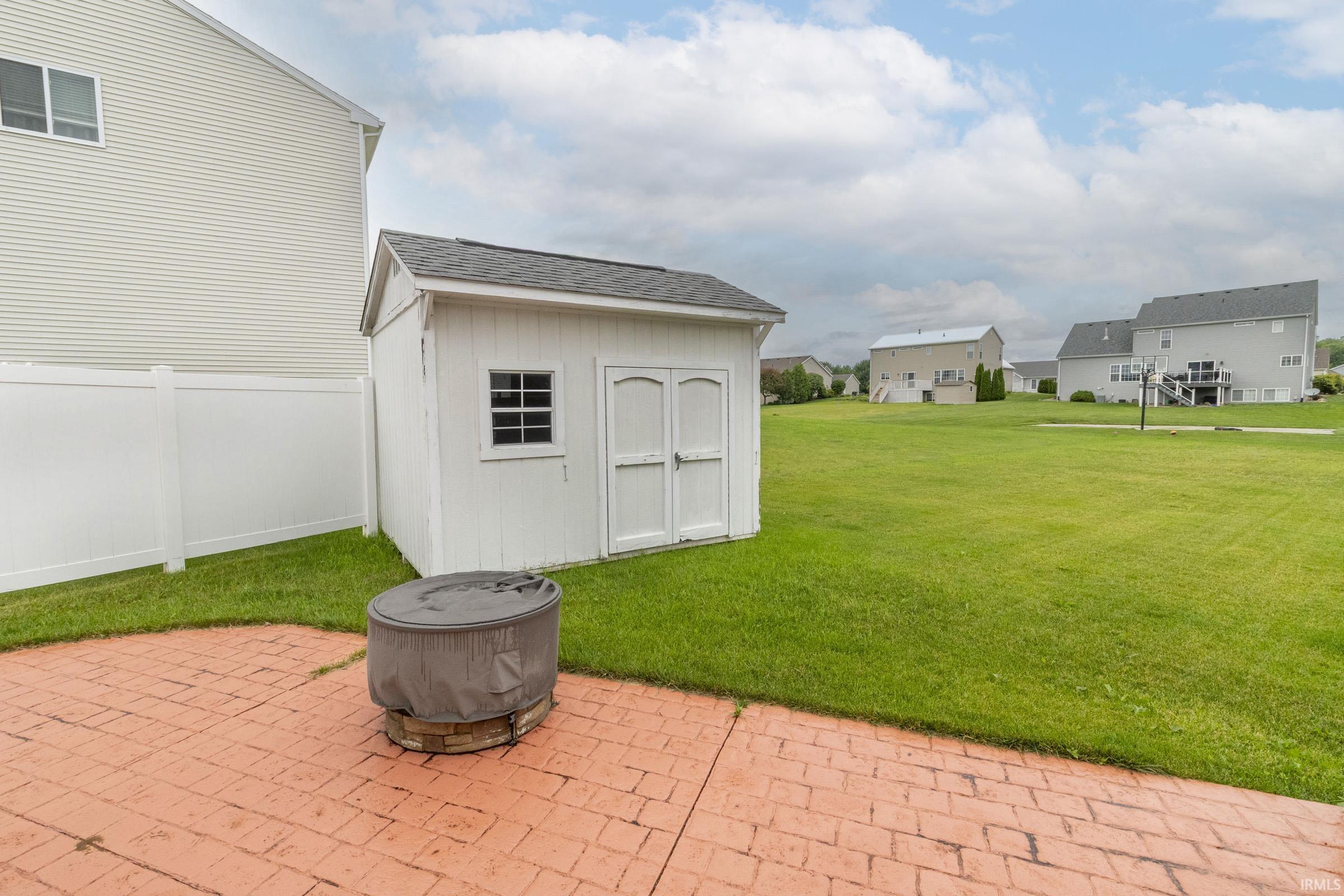 6731 Lutz Drive South Bend IN 46614