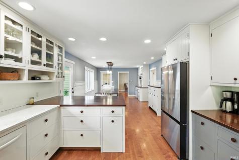 818 Sunrise Avenue Lafayette IN 47904