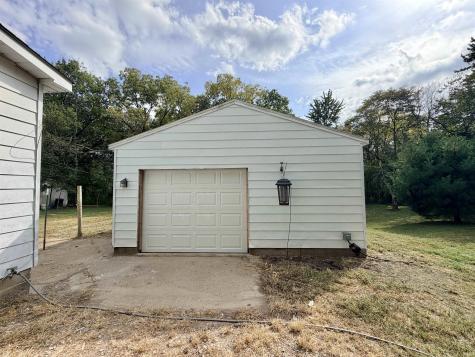 13361 W Smith Street Jasonville IN 47438