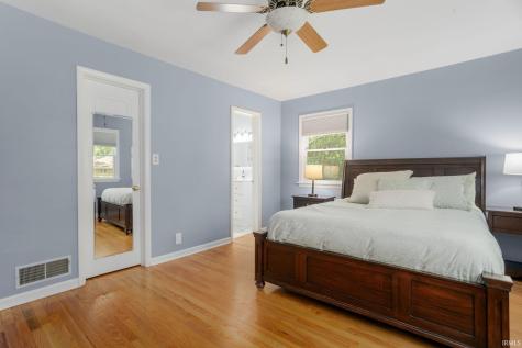 53146 Oakmont Central Drive South Bend IN 46637