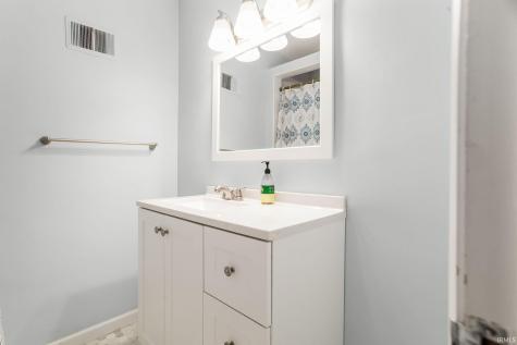 53146 Oakmont Central Drive South Bend IN 46637