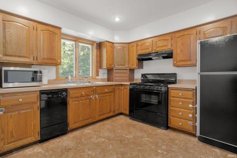53146 Oakmont Central Drive South Bend IN 46637