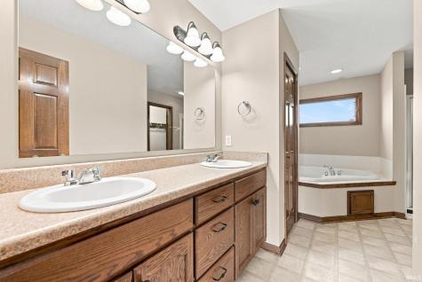 1763 Pinelock Court New Haven IN 46774