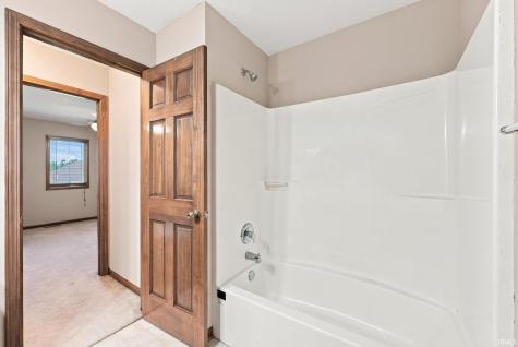 1763 Pinelock Court New Haven IN 46774