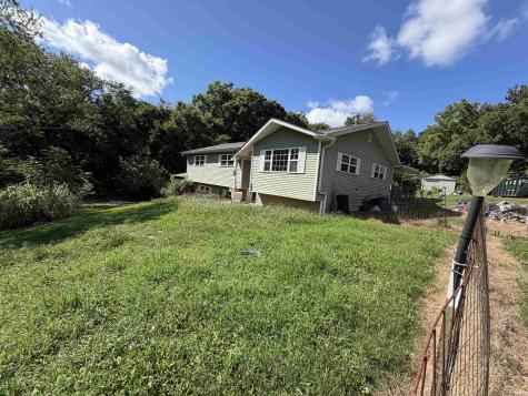 942 Sunny Acres Drive Bedford IN 47421
