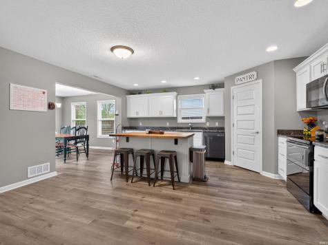 2825 Briar Bush Lane Fort Wayne IN 46815