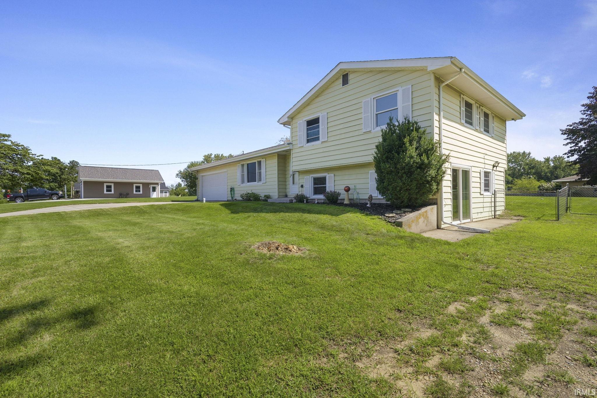 57092 County Road 35 Middlebury IN 46540