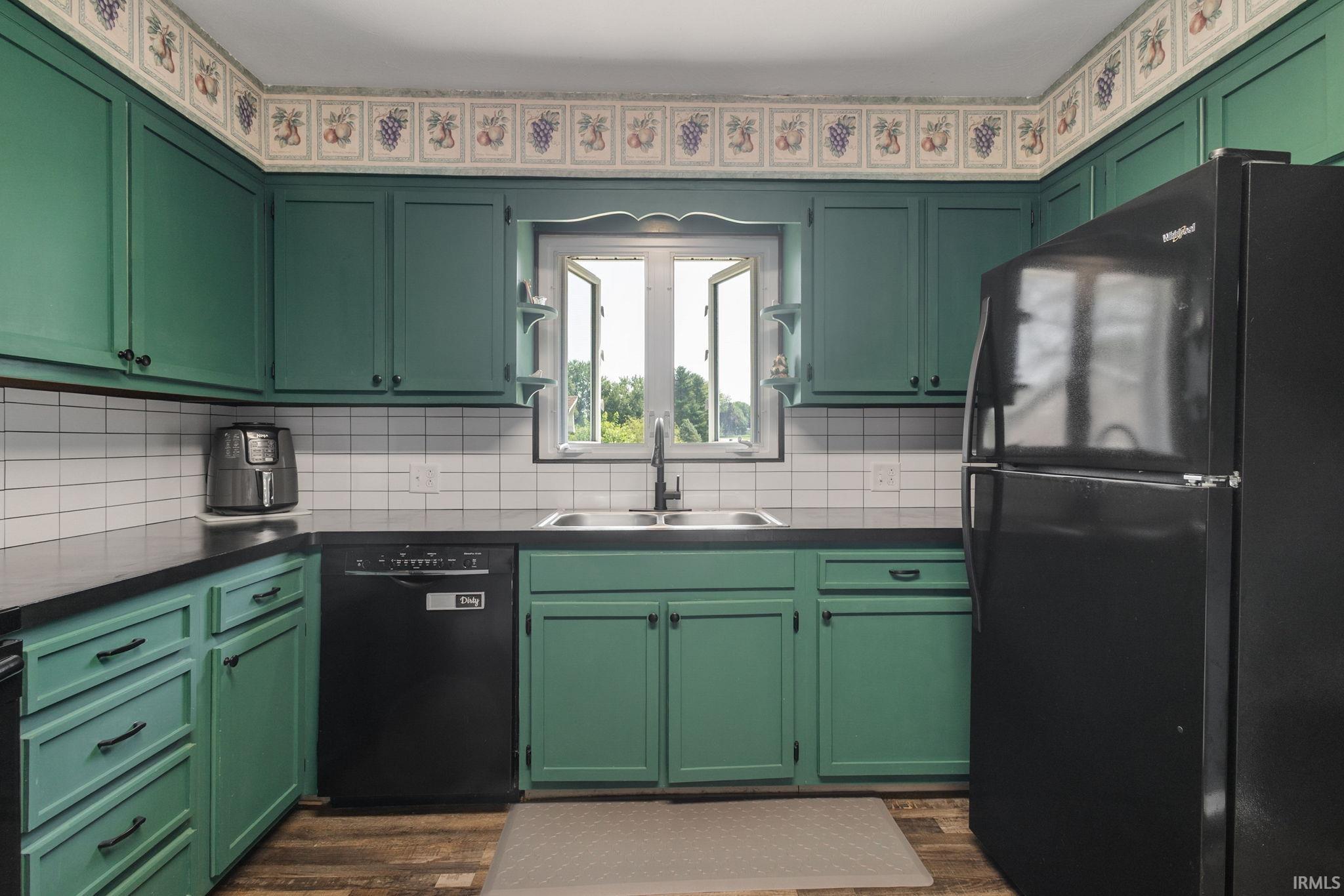 57092 County Road 35 Middlebury IN 46540