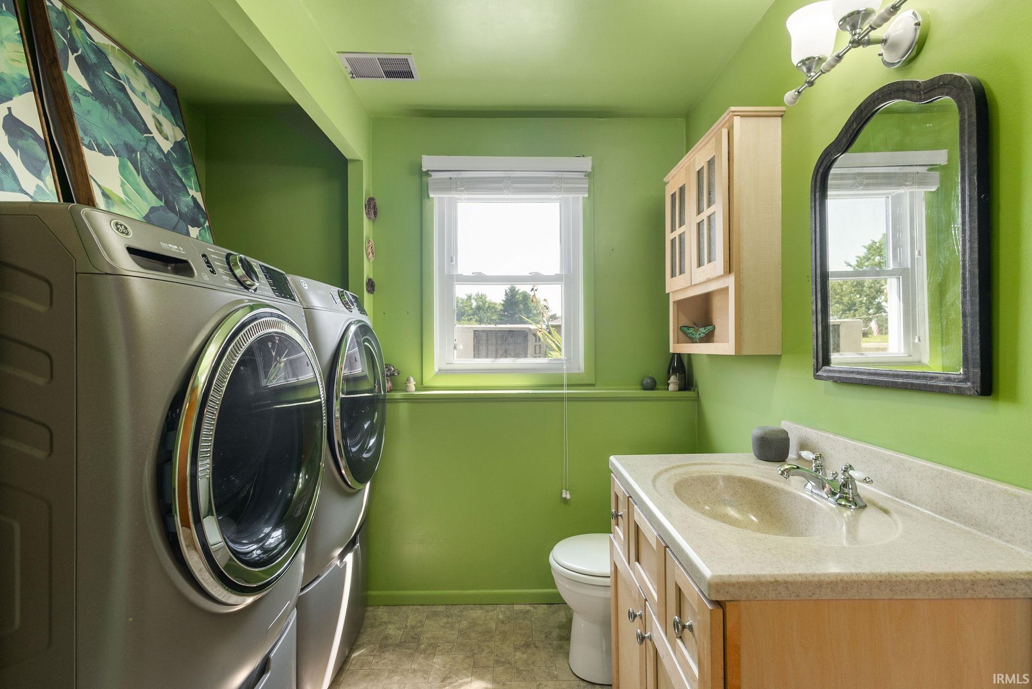 57092 County Road 35 Middlebury IN 46540