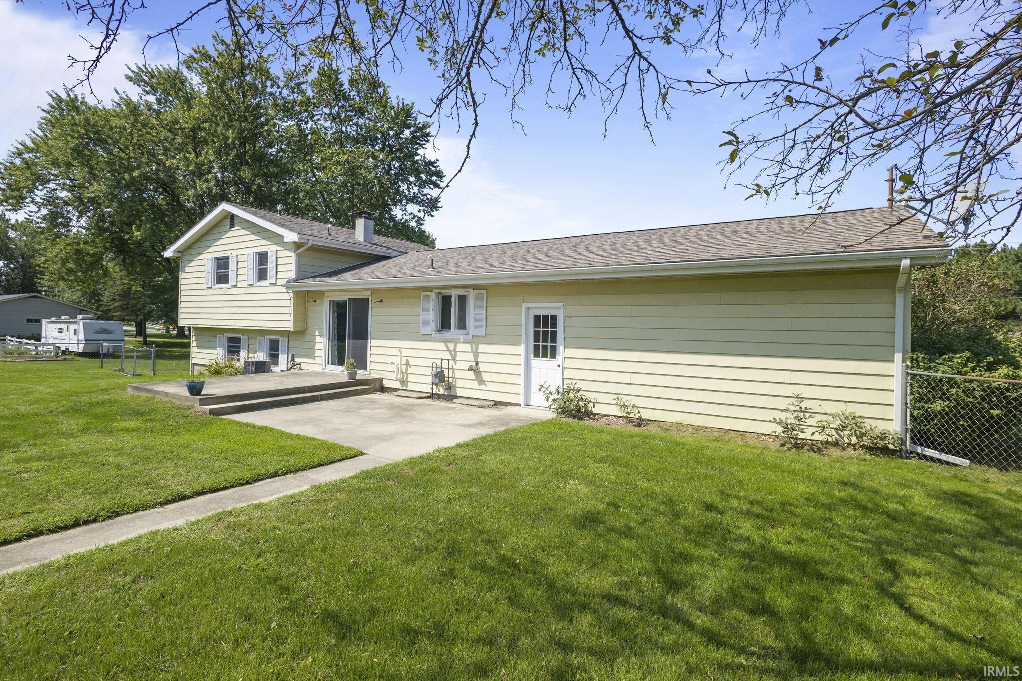 57092 County Road 35 Middlebury IN 46540