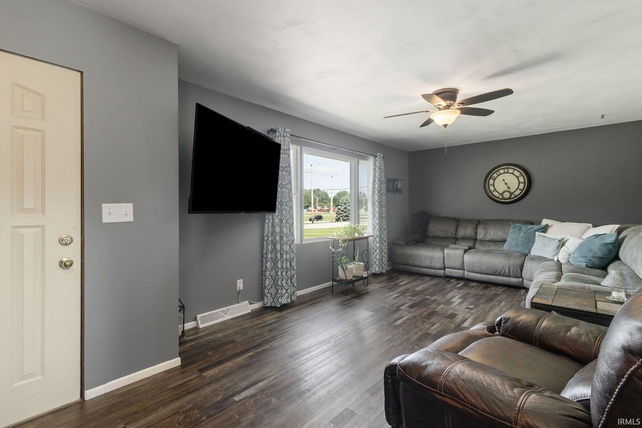 57092 County Road 35 Middlebury IN 46540