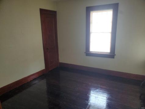 128 E Irvington Street South Bend IN 46614