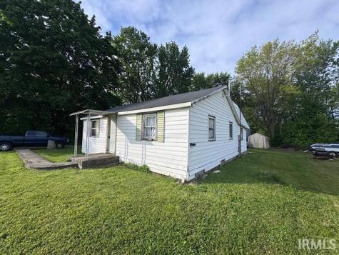 211 W Pearl Street Dunkirk IN 47336