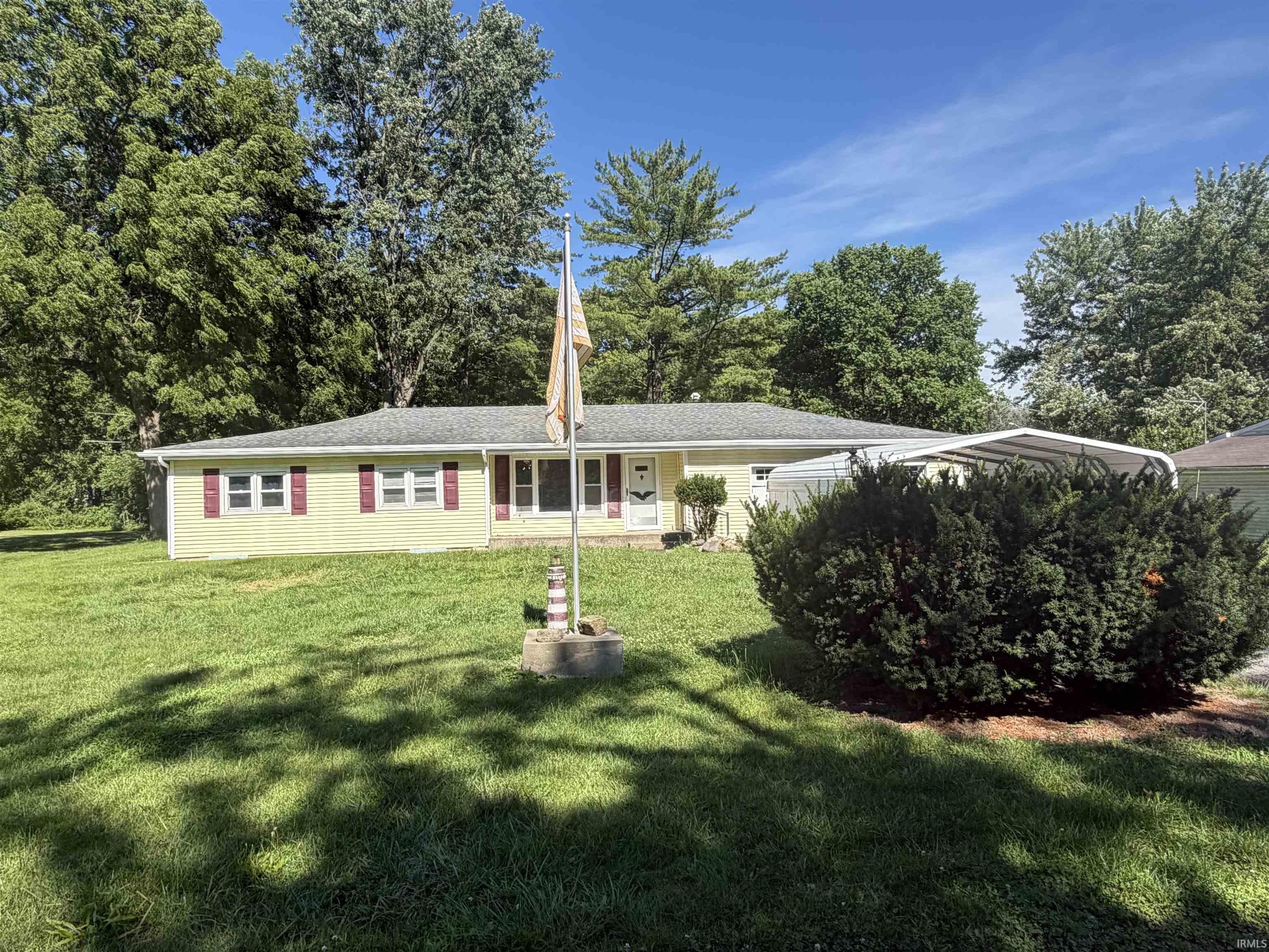 2401 Elyetta Street Fort Wayne IN 46802