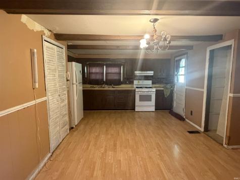 2401 Elyetta Street Fort Wayne IN 46802
