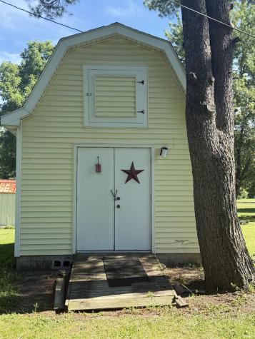 2401 Elyetta Street Fort Wayne IN 46802