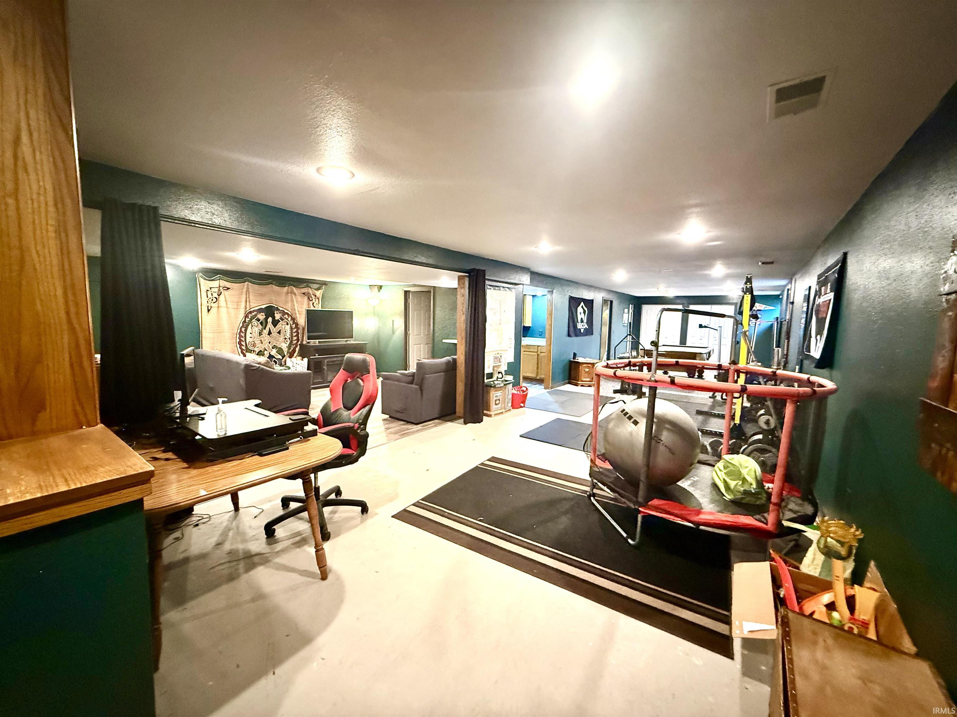 12390 Campfire Drive Granger IN 46530