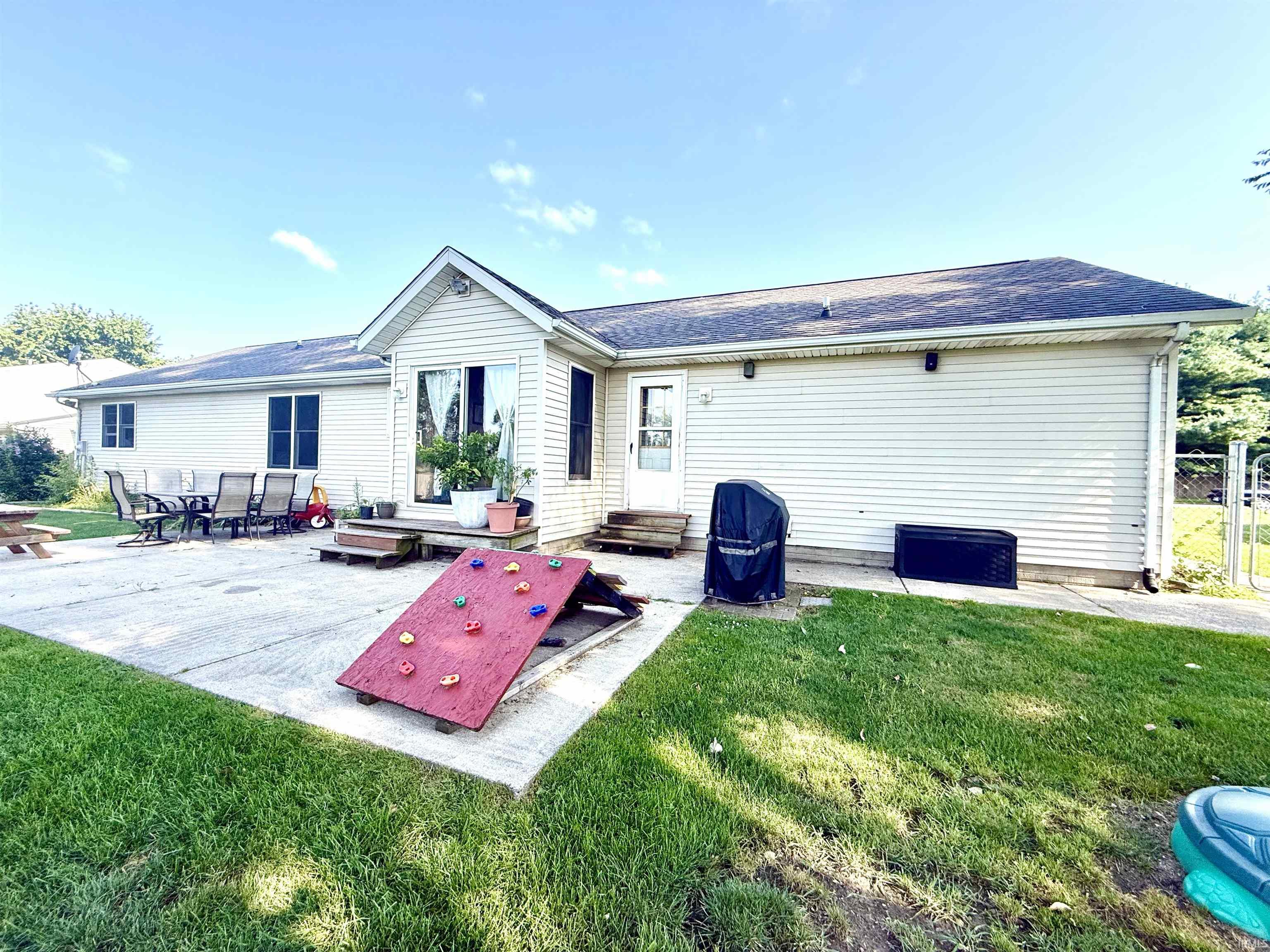 12390 Campfire Drive Granger IN 46530