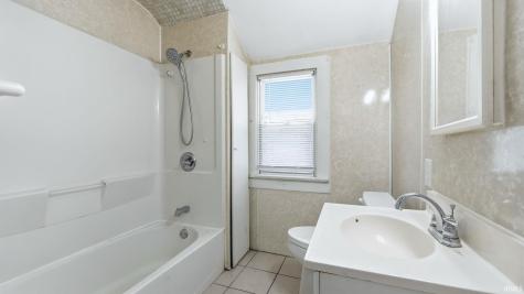 1603 Howell Street Fort Wayne IN 46808