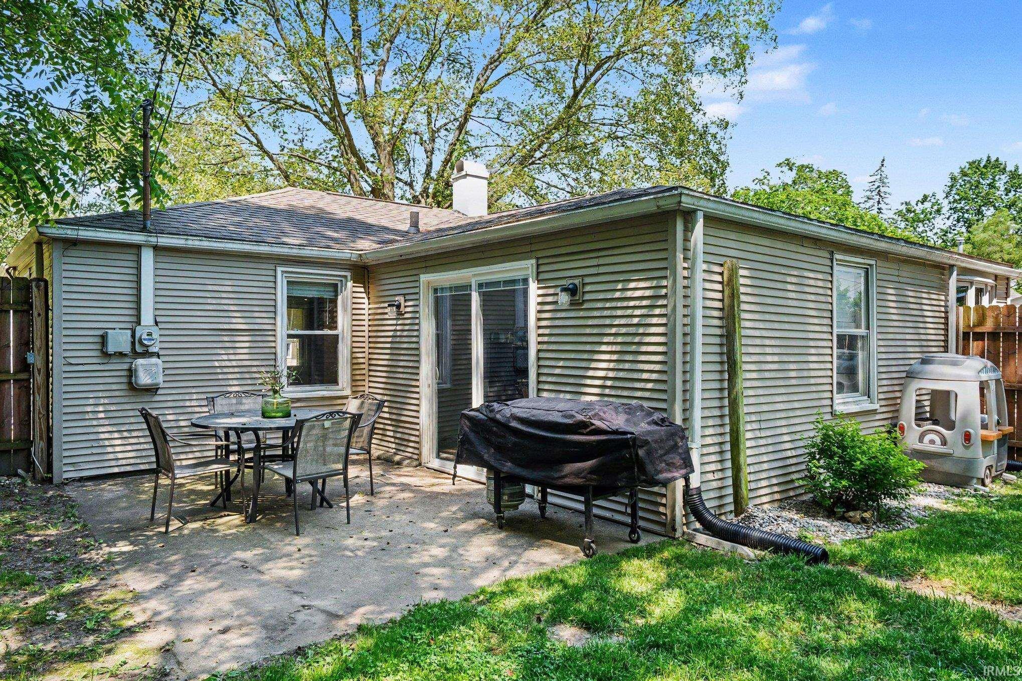 2510 Woodmont Drive South Bend IN 46614