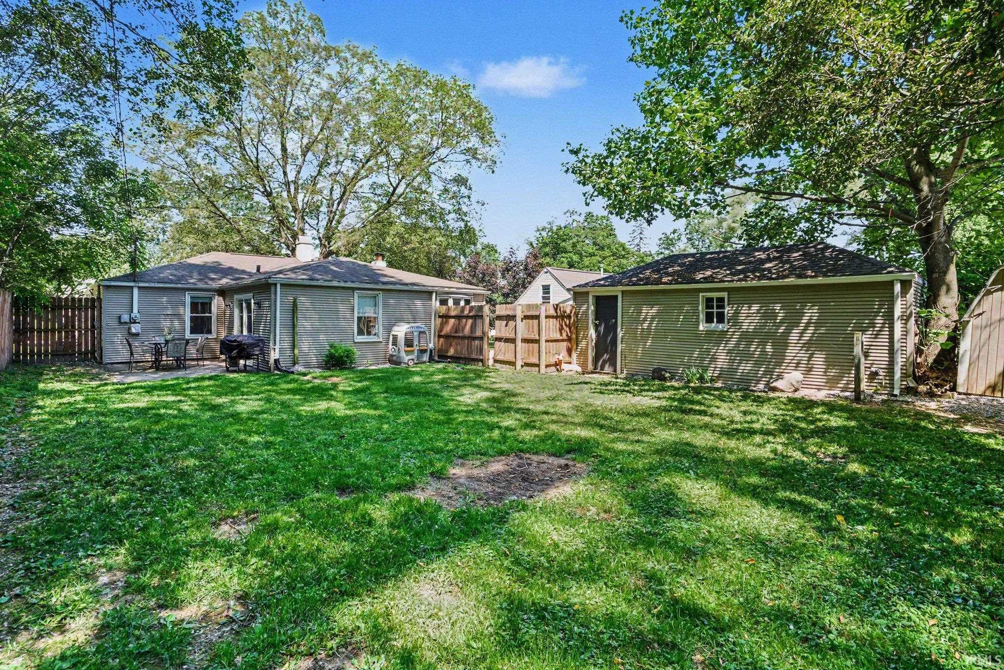 2510 Woodmont Drive South Bend IN 46614