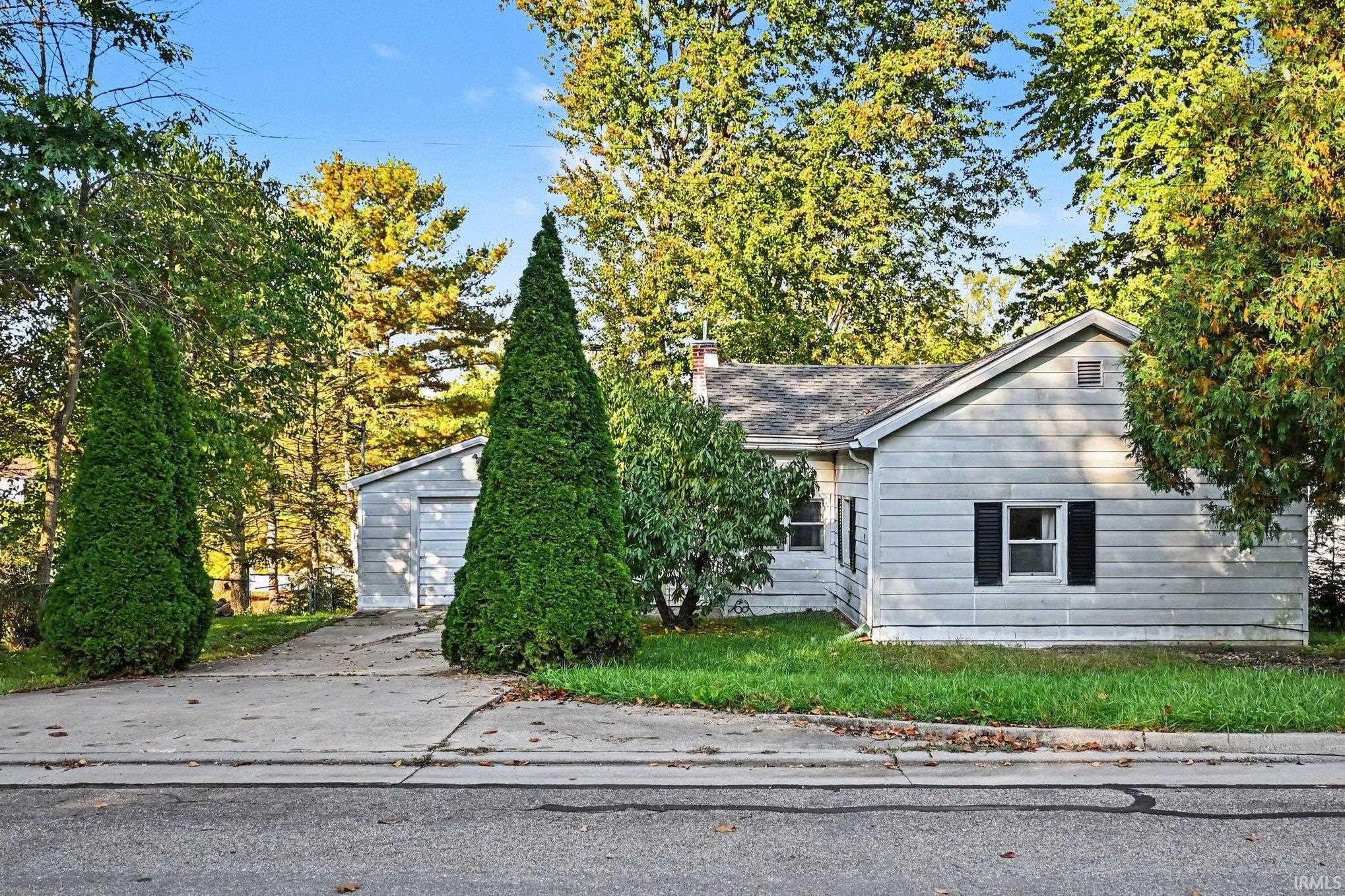 520 Logan Street Warsaw IN 46580