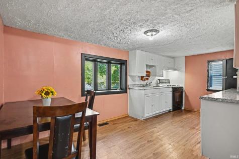 520 Logan Street Warsaw IN 46580