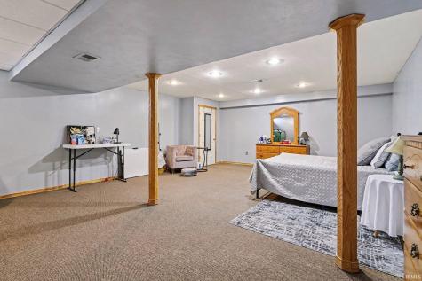 58044 Heritage Pointe Drive South Bend IN 46619