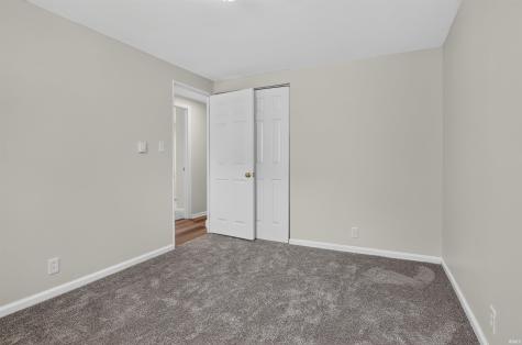 606 N Twyckenham Drive South Bend IN 46617