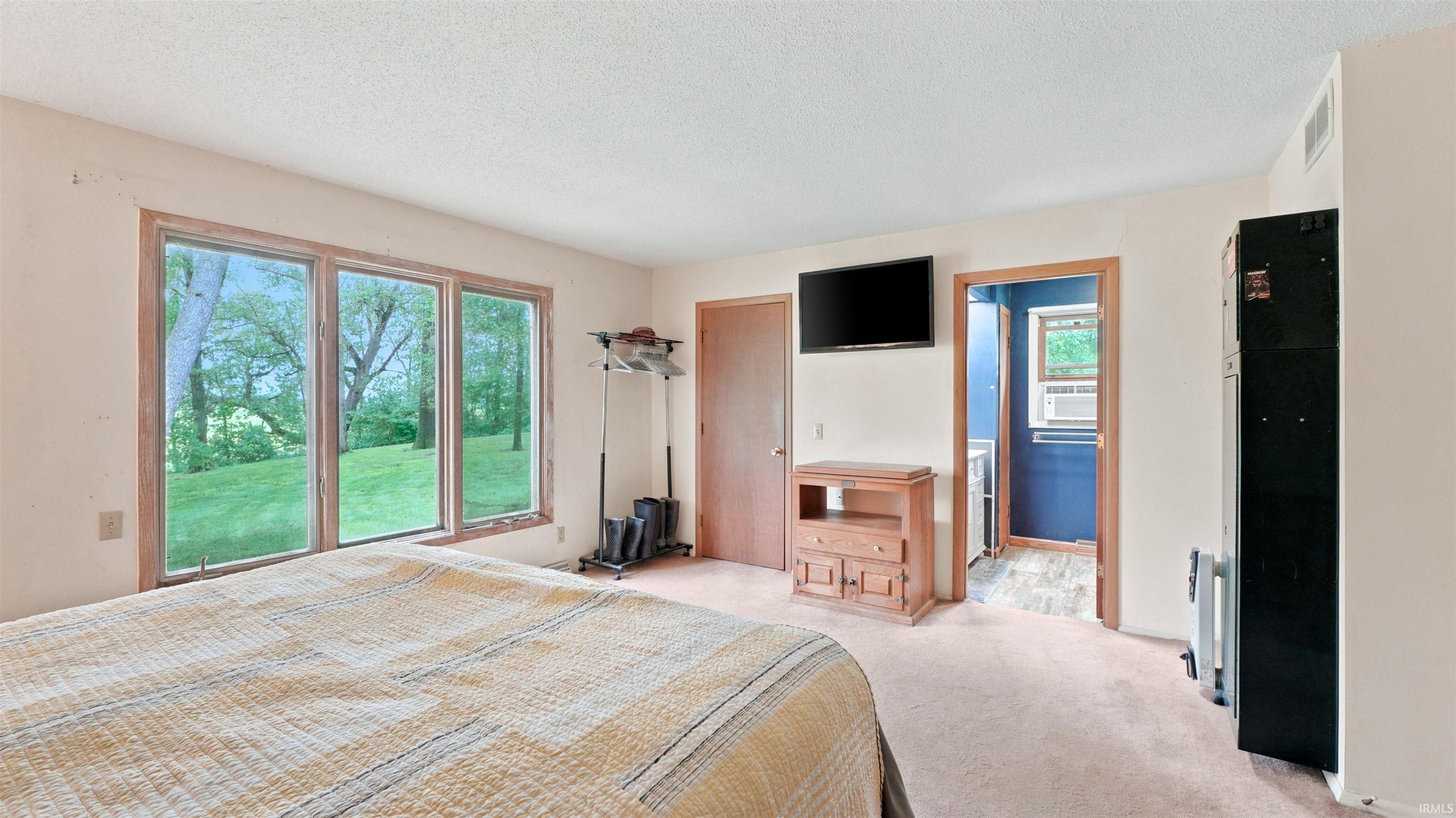 2167 W State Road 14 Rochester IN 46975