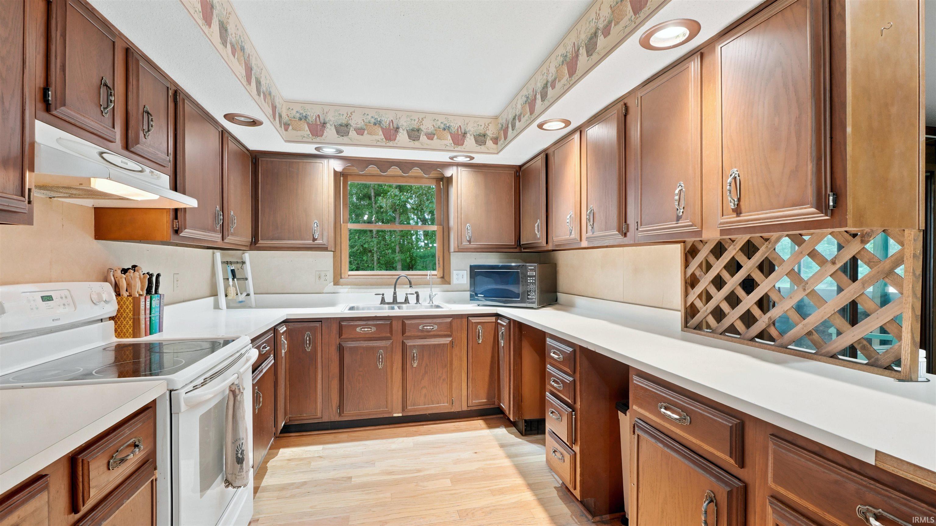 2167 W State Road 14 Rochester IN 46975