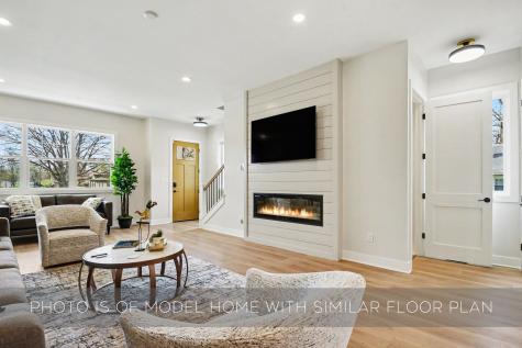 1307 Corby Boulevard South Bend IN 46617